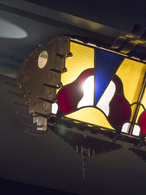 Detail Rialto’s plafonnière
              <br/>
              Marcel Westhoff, 2015-12-01